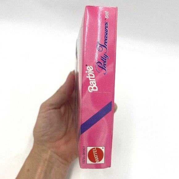 Barbie Pretty Treasures Set Gold Jewelry 13755 Mattel 1995 Vintage Accessories - Picture 7 of 7